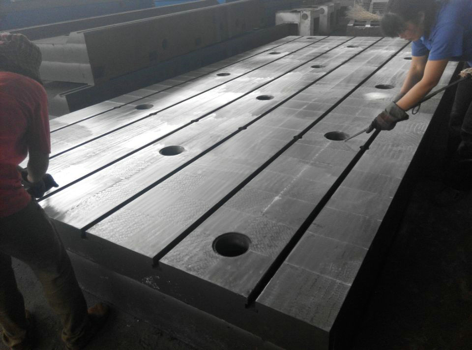 怎樣利用配重鐵提高設(shè)備穩(wěn)定性